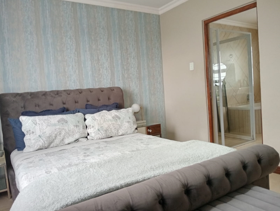 To Let 3 Bedroom Property for Rent in Cashan North West
